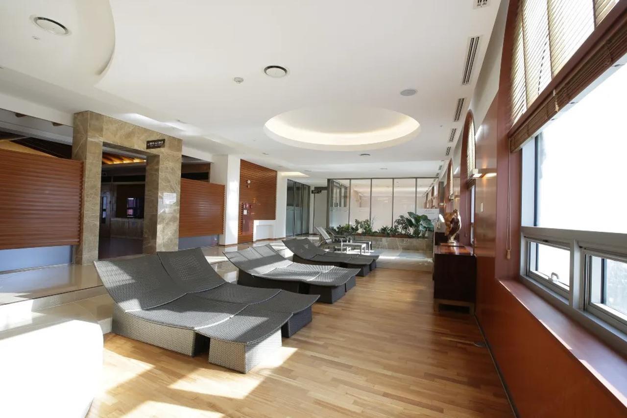 Pineridge Sokcho Exterior foto